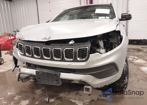 2024 Jeep Compass Sport 4X4 из США, поврежденный, VIN 3C4NJDAN1RT114741